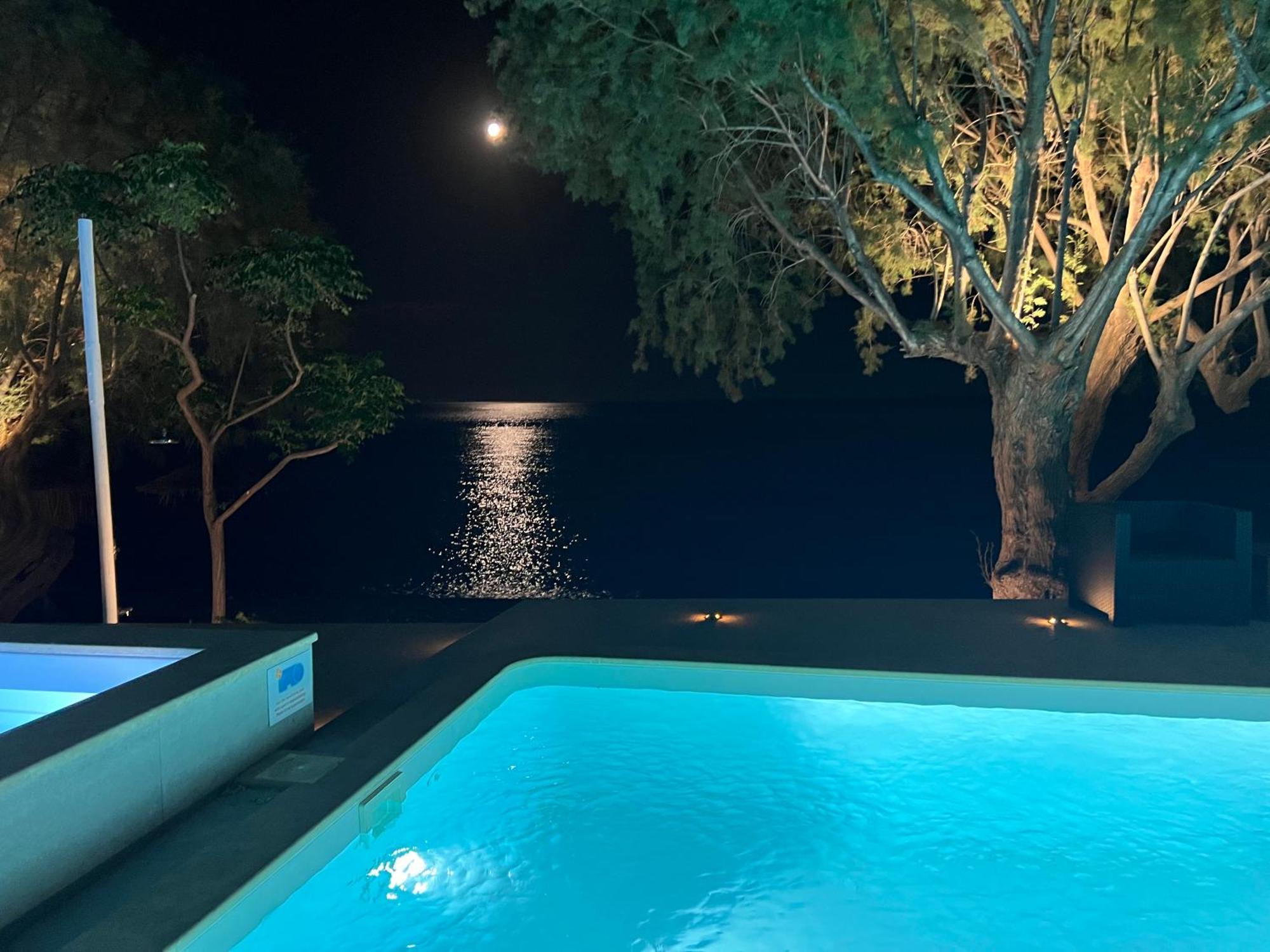 Nikkon Luxury Living Villa Arvi  Eksteriør bilde